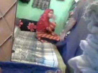 בוגר libidinous פקיסטני זוג נהנה קצר מוסלמי xxx וידאו מוֹשָׁב